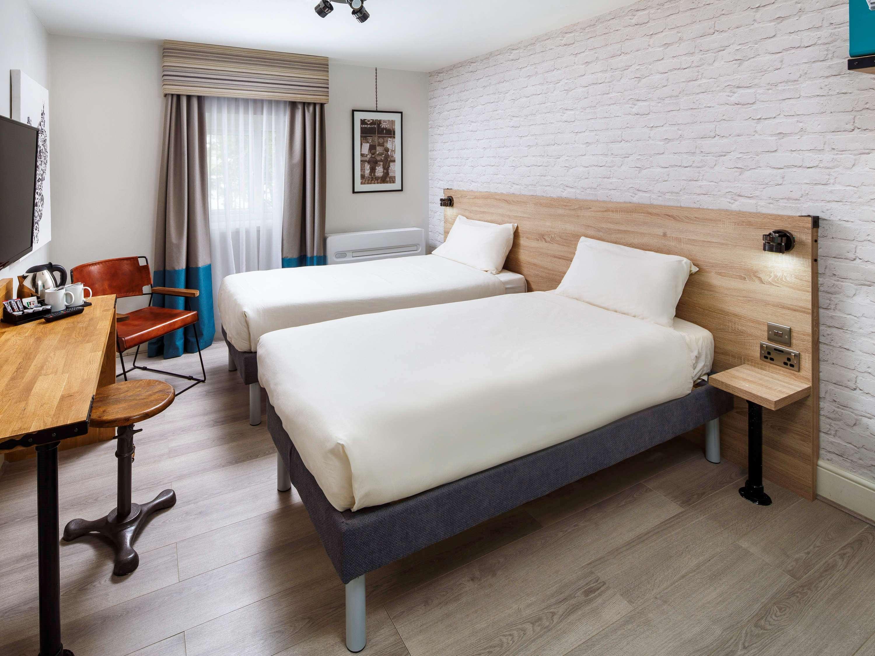 Hotel Ibis Styles Birmingham Oldbury Oldbury  Esterno foto