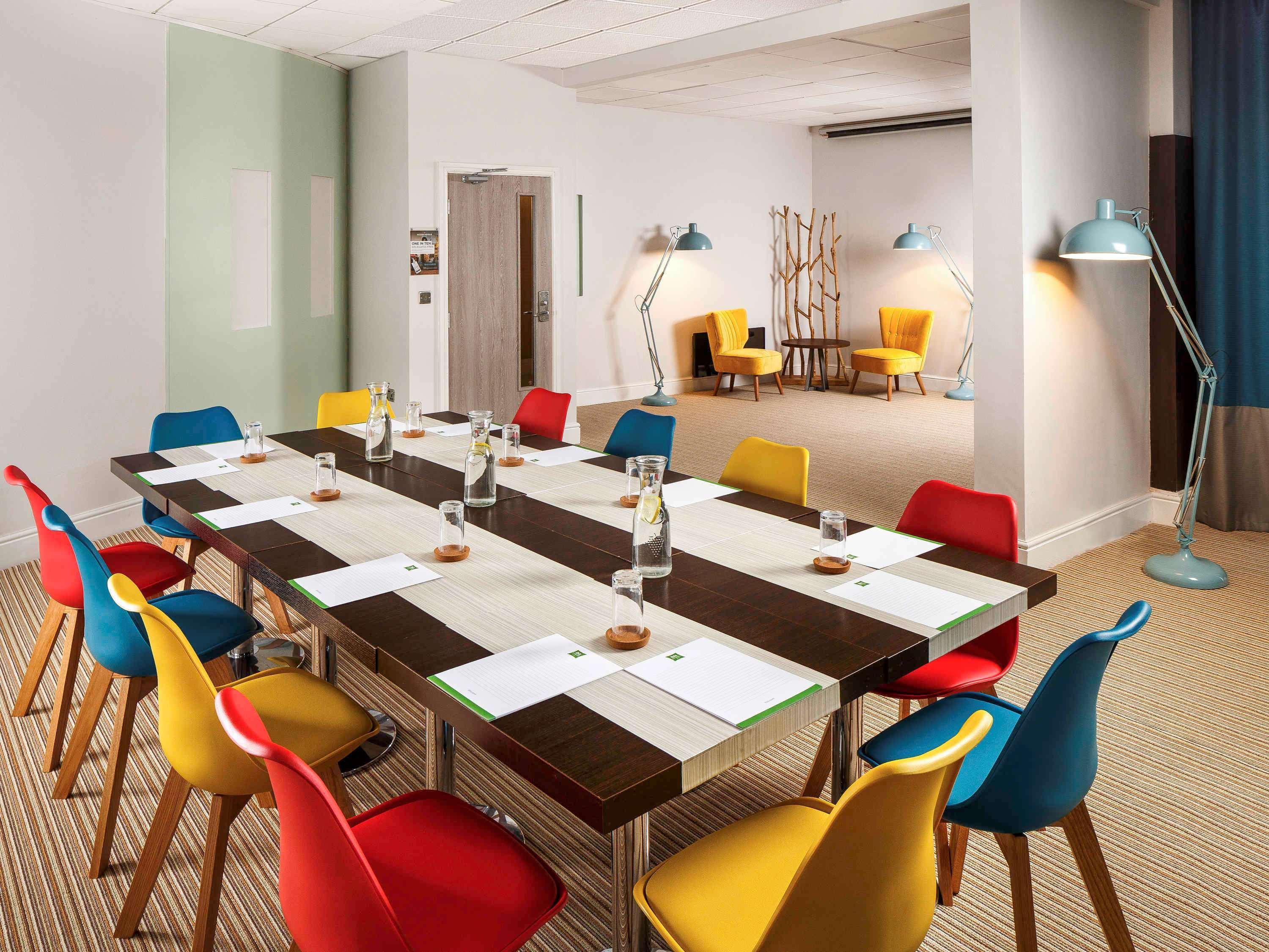 Hotel Ibis Styles Birmingham Oldbury Oldbury  Esterno foto